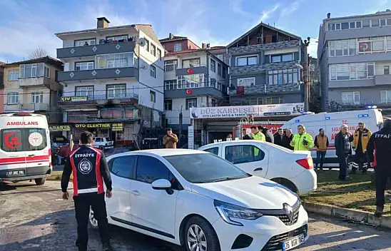 İki Aracın Karıştığı Kazada İki Kişi Yaralandı