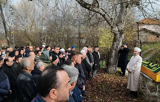 İl Müftüsü Bekir Derin, Paskaloğlu Ailesine Taziye Ziyaretinde Bulundu