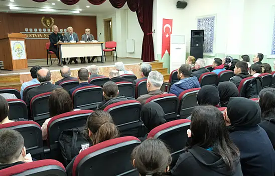 İnebolu'da 'Ömer Seyfettin ve İnebolu' Paneli
