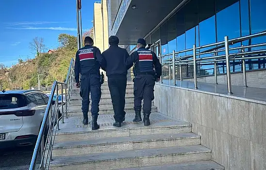 Jandarma Ekipleri Hapis Cezası Bulunan 2 Zanlıyı Yakaladı