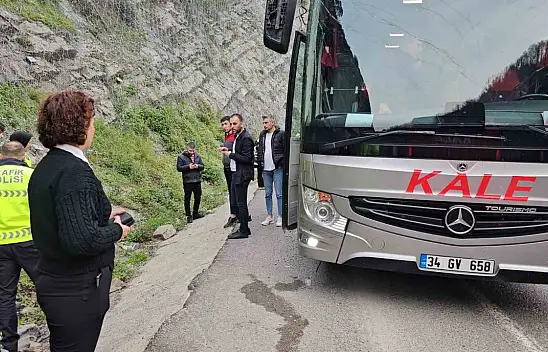 Yolcular Ölümden Döndü!