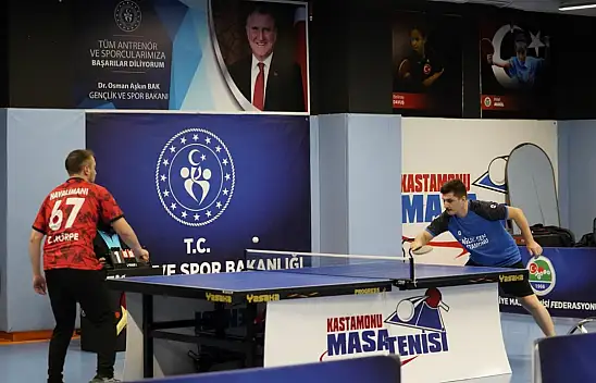 Kamu Sporlarında, Masa Tenisi Oynandı