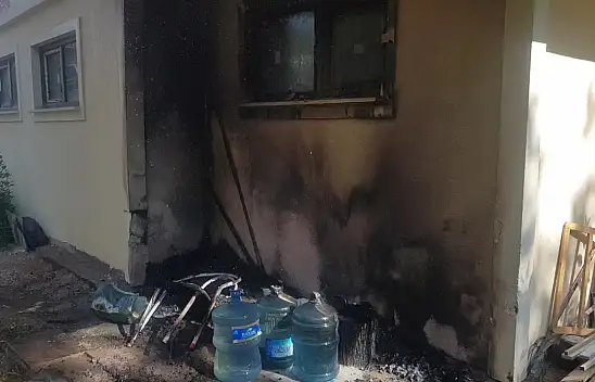 Karabük'te korkutan alevler, apartman son anda kurtuldu