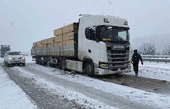 Kastamonu'da 430 Köy Yolu Kapandı