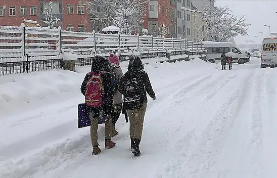 Kastamonu'da 9 İlçede Eğitime Ara Verildi
