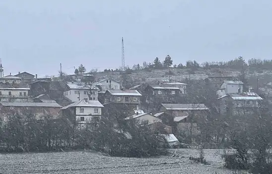 Kastamonu'da Yollar Beyaza Büründü