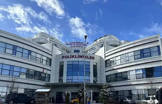 Kastamonu'da Mesai Dışı Poliklinik Hizmeti Devam Ediyor