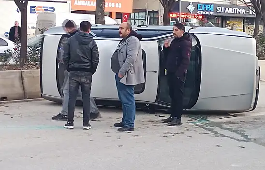 Kastamonu'da Otomobil Devrildi
