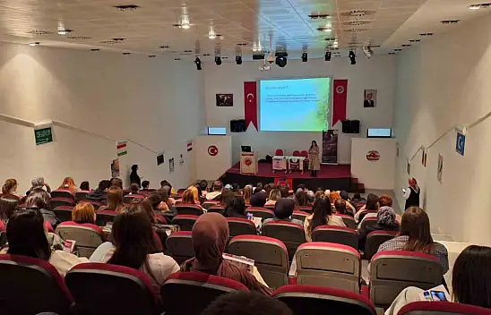 Kastamonu Üniversitesi'nde Kanser Farkındalığı Eğitimi
