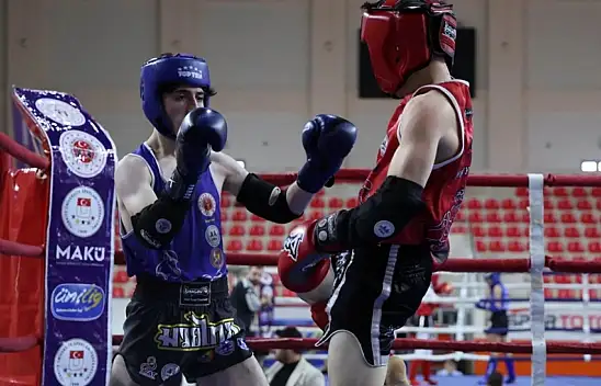 Kastamonu Üniversitesi'nden Muay Thai Şampiyonası'nda iki Türkiye İkinciliği