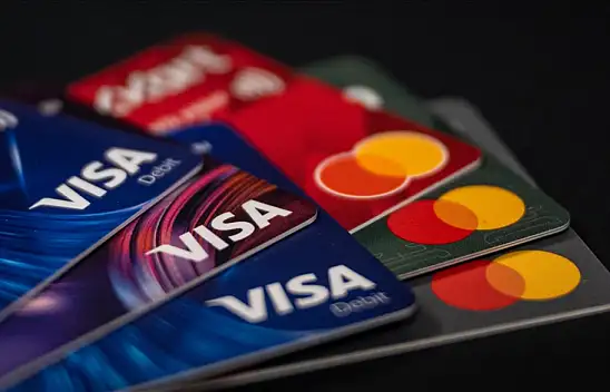 Merkez Bankası Kredi Kartı Faiz Oranlarını Düşürdü