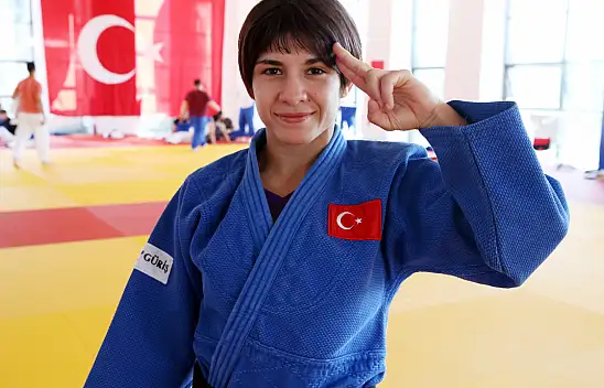 Milli Judocu Tuğçe, 'İlk Basamağı' Hedefliyor