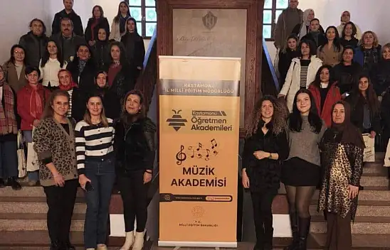 Müzik Akademisi Devam Ediyor