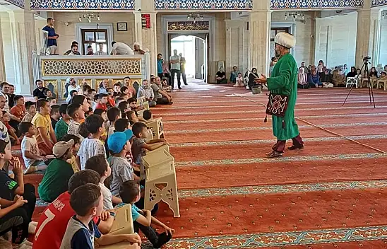 Nasreddin Hoca Gençlerle Buluştu