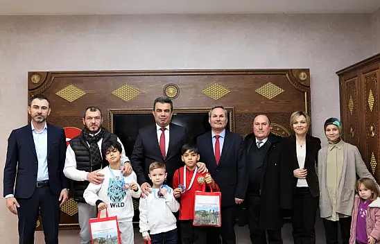 O Öğrencilerden İl Millî Eğitim Müdürü Hasan Gümüş'e Ziyaret