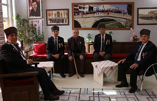 Onlar Yavru Vatan'ın Kahramanları