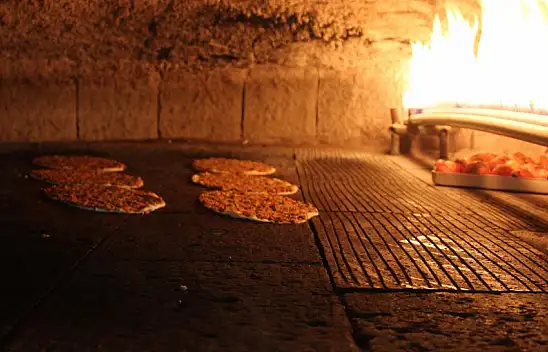 Online siparişlerde lahmacun tercih edildi