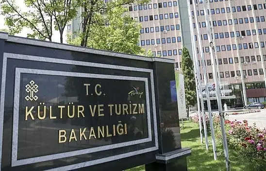 Ortak Türk Alfabesi Kabul Edildi