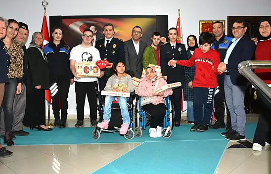 Özel Bireylerden Anlamlı Ziyaret
