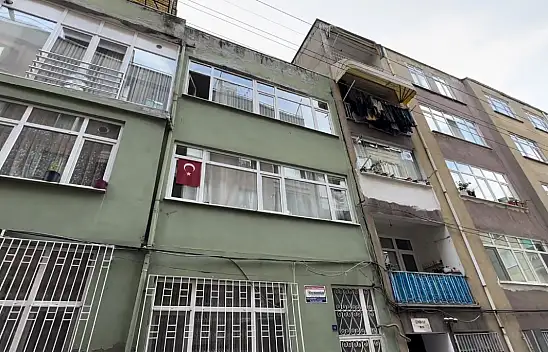 Perde takarken 3. kattan düştü!