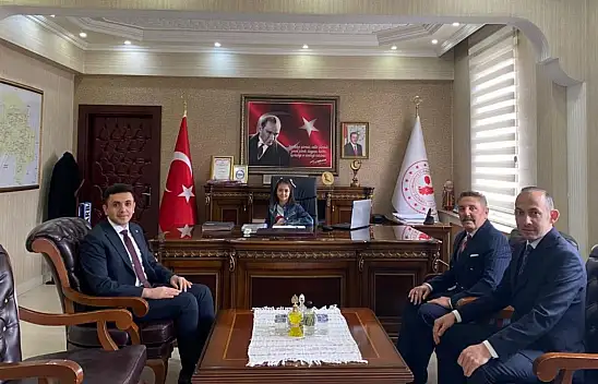 Pınarbaşı'nda 23 Nisan'da Makam Koltuğu Çocuklara Devredildi
