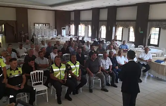 Safranbolu'da Okul Servis Araçları Toplantısı