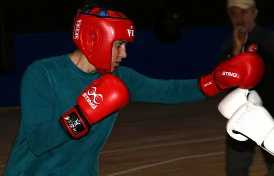 Şampiyon Boksör Olimpiyatlara Kastamonu'da Hazırlanıyor
