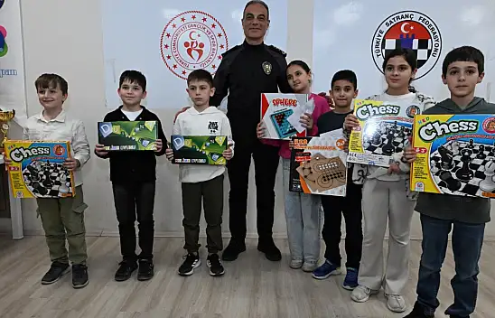 Satranç Turnuvası Düzenlendi