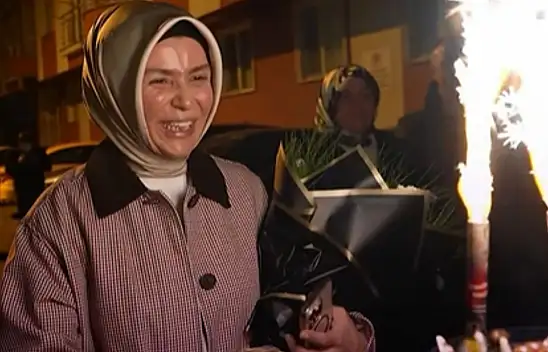 Seda Oyar İçin Doğum Günü Kutlaması