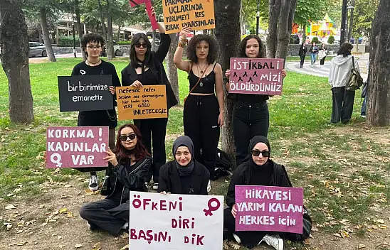 Şiddetsiz Toplum İçin Yürüdüler