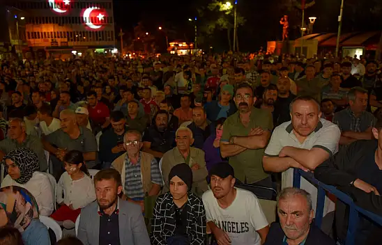 Taşköprü'de Milli Maç Heyecanı