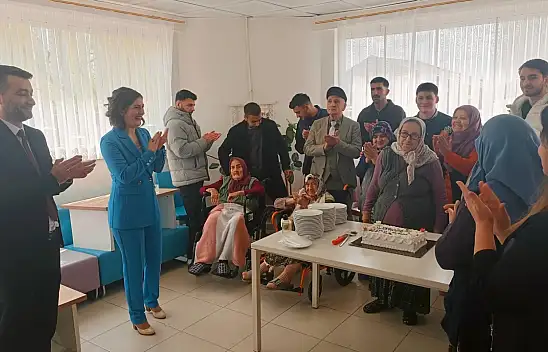 Tosya Huzurevi'nde Gönüllere Dokunan Ziyaret!
