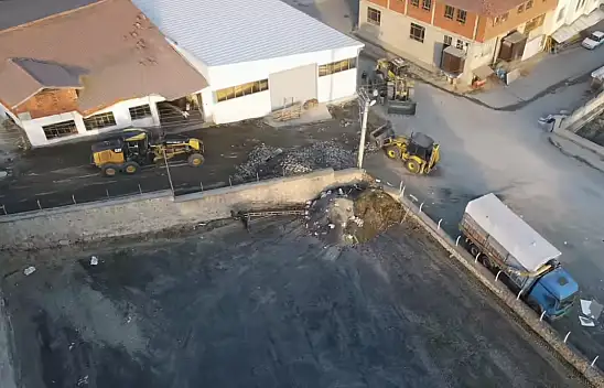 Tosya'nın O Mahalesinde Yol Yenileme Çalışmaları Başladı