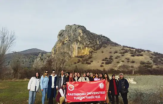 Kü Öğrencileri Doğa Kamplarını Sürdürüyor