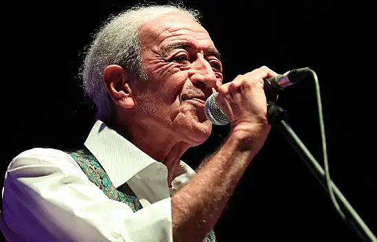 Türk Müziğinin Usta İsmi Edip Akbayram Hayatını Kaybetti