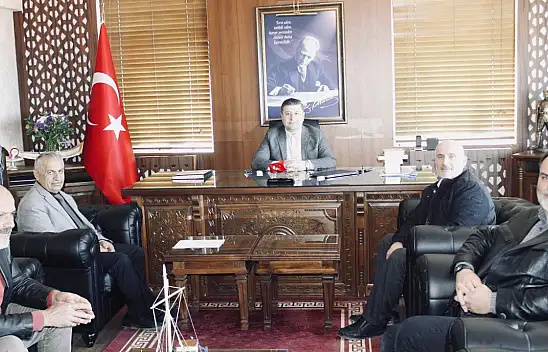 Üçlüce Köyü Heyetinden Kaymakam Uçar'a Ziyaret