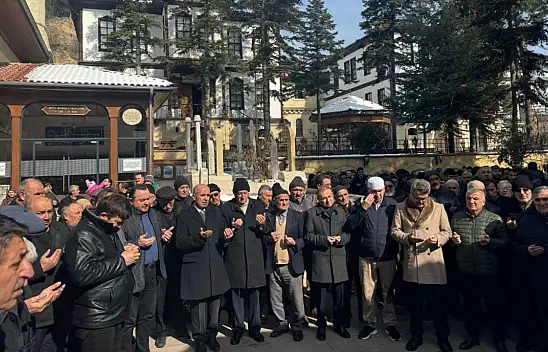 Umre Kafilesi Uğurlandı
