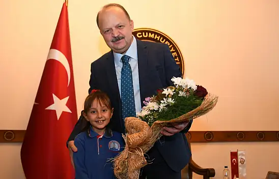 Vali Meftun Dallı'dan, Güneş Kuruoğlu'na Tebrik