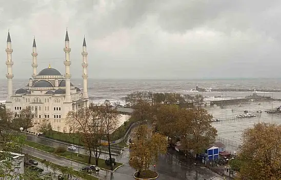 Zonguldak Güne Kar Yağışı İle Uyandı