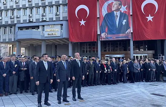 Zonguldak'ta Hayat 2 Dakika Durdu