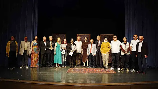'Annemin Müstakbel Kocası' Çaycuma'da Seyirciyle Buluştu