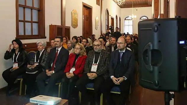 'Cumhuriyetin 100. Yılında Mimarlık Konuşmaları' Konferansı