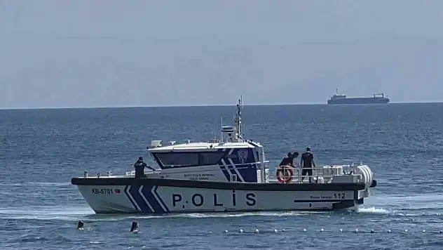 'Denizde 5 kişi kayboldu' ihbarı ekipleri harekete geçirdi