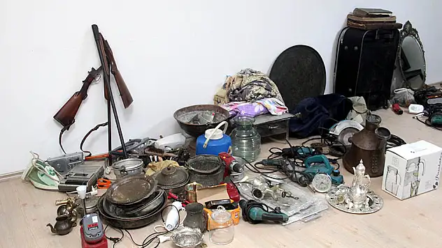 9 evi soyan hırsız yakalandı