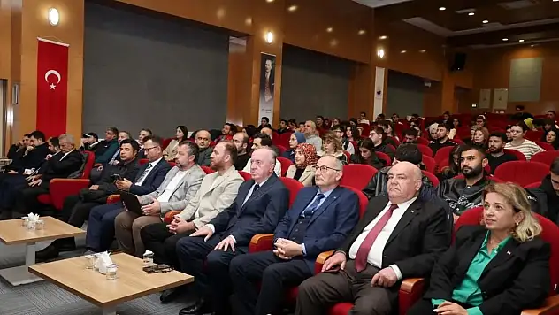 'Geçmişten Geleceğe Gençlik Köprüsü: Ortak Alfabe' Programı