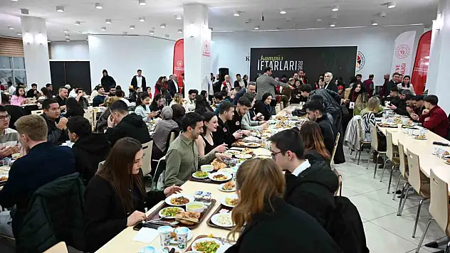 'Kampüs İftarları' Etkinliği Gençleri Aynı Sofrada Buluşturdu