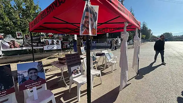 Ön Büro Müdürü Tabur Tanık Kürsüsünde