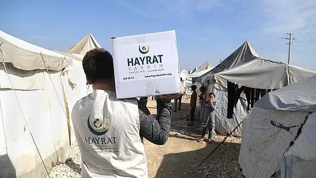 26 ülkede 300 bin kişiye iftar