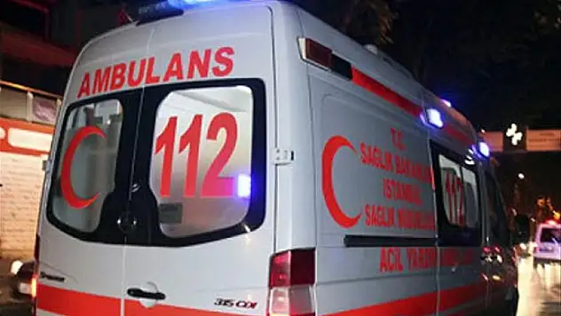 1 Otomobil Devrildi: 2 Yaralı!