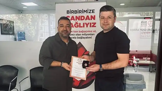 12 Kez Kan Bağışında Bulundu: Kaymakam Uçar'a Bronz Madalya